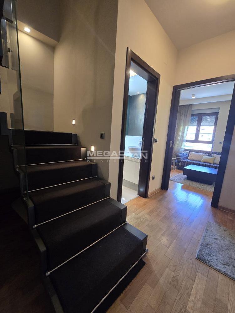 Stan Prodaja Beograd Crveni Krst 160 m2