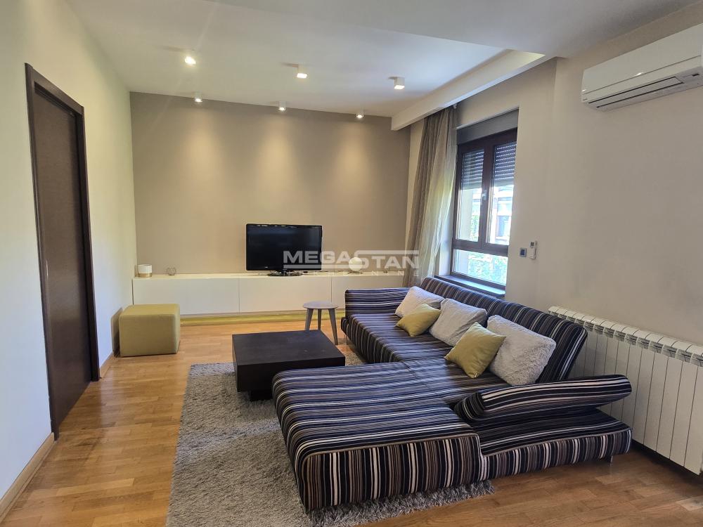Stan Prodaja Beograd Crveni Krst 160 m2