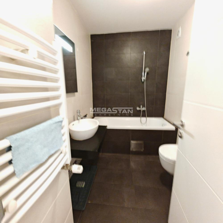Stan Izdavanje Beograd Južni Bulevar 52 m2