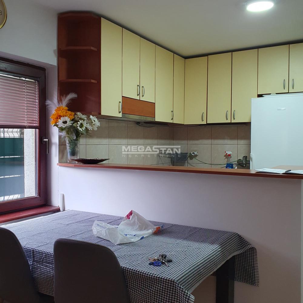 Kuća Prodaja Beograd Kuća Prodaja Beograd Učiteljsko Naselje 84 m2