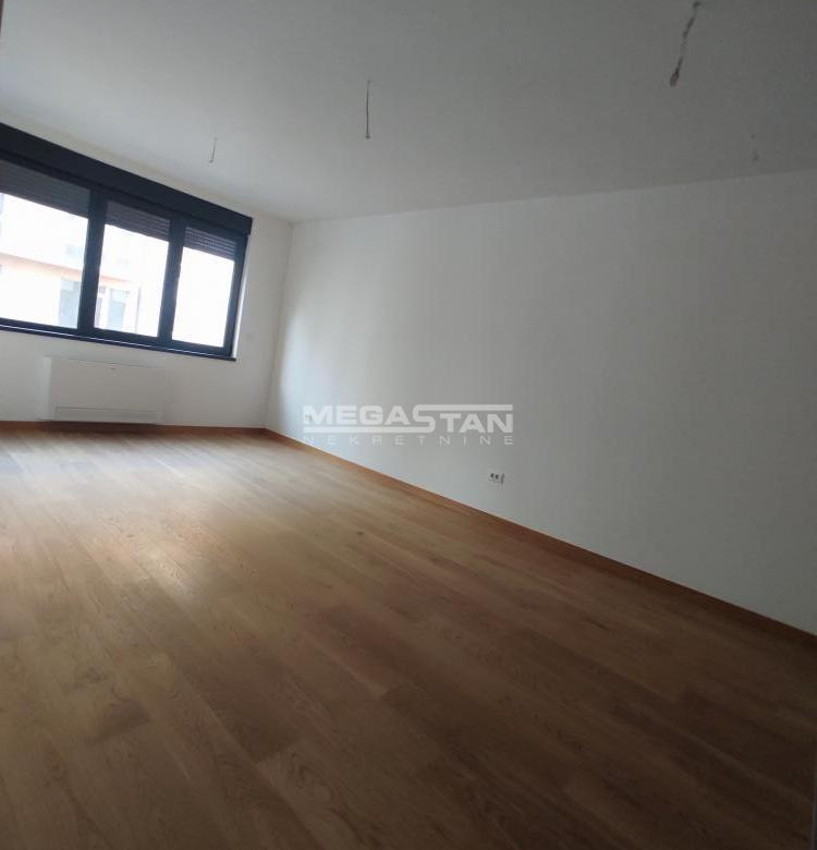 Stan Prodaja Beograd Saobraćajni Fakultet 70 m2