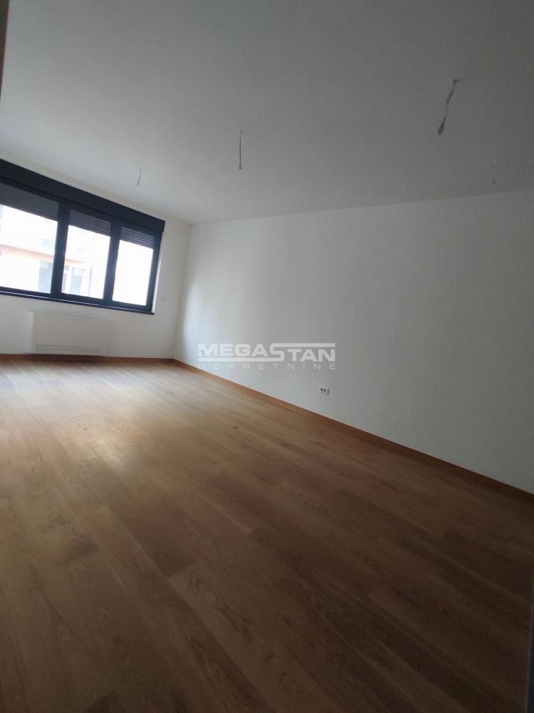 Stan Prodaja Beograd Saobraćajni Fakultet 70 m2