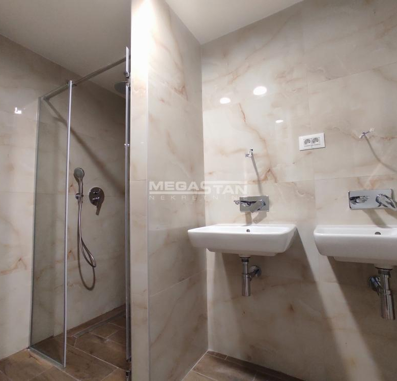 Stan Prodaja Beograd Saobraćajni Fakultet 70 m2