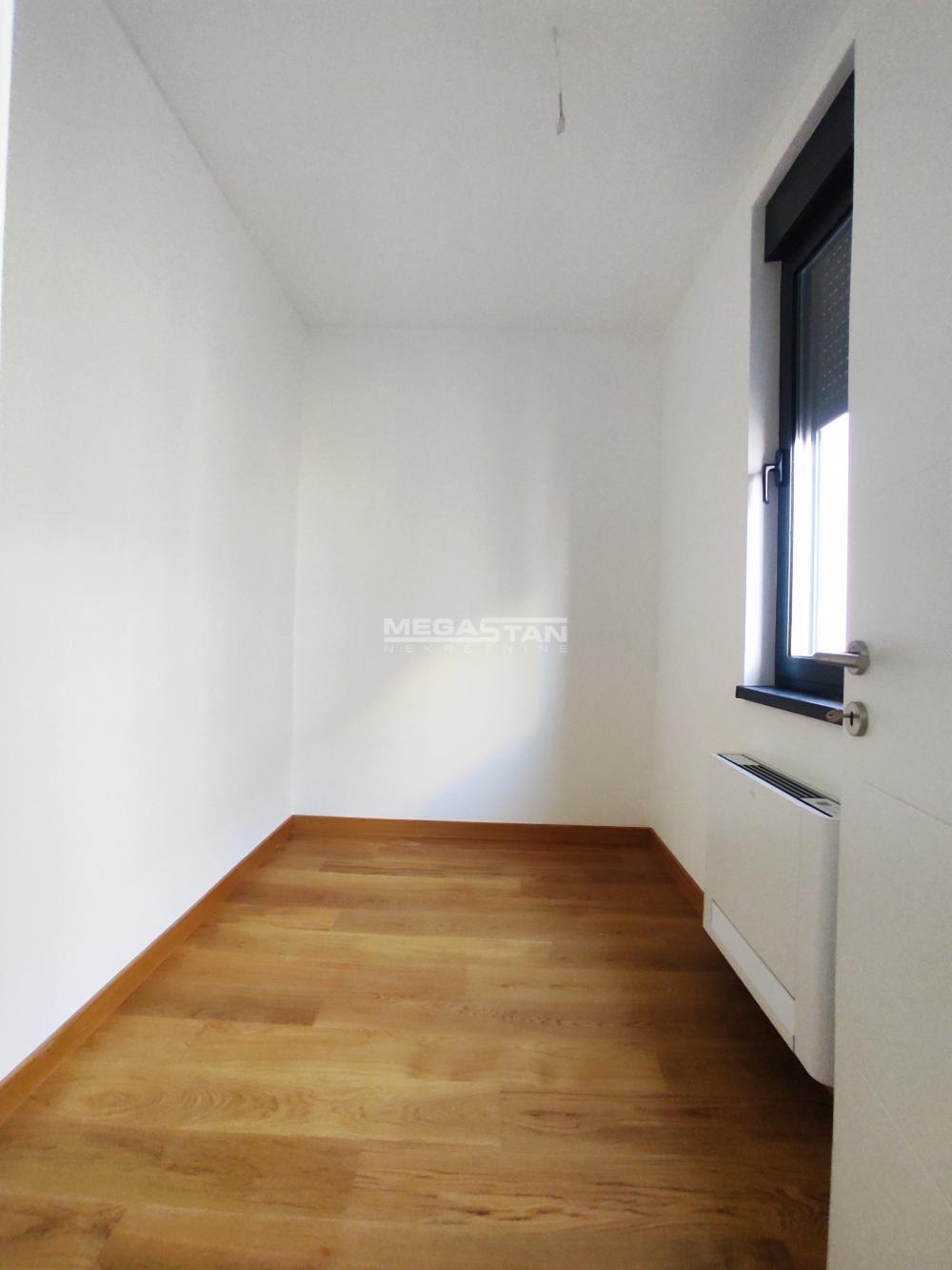 Stan Prodaja Beograd Saobraćajni Fakultet 70 m2