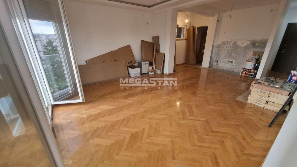 Stan Prodaja Beograd Lekino Brdo 75 m2