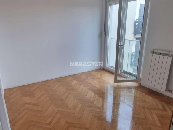 Stan Prodaja Beograd Lekino Brdo 75 m2