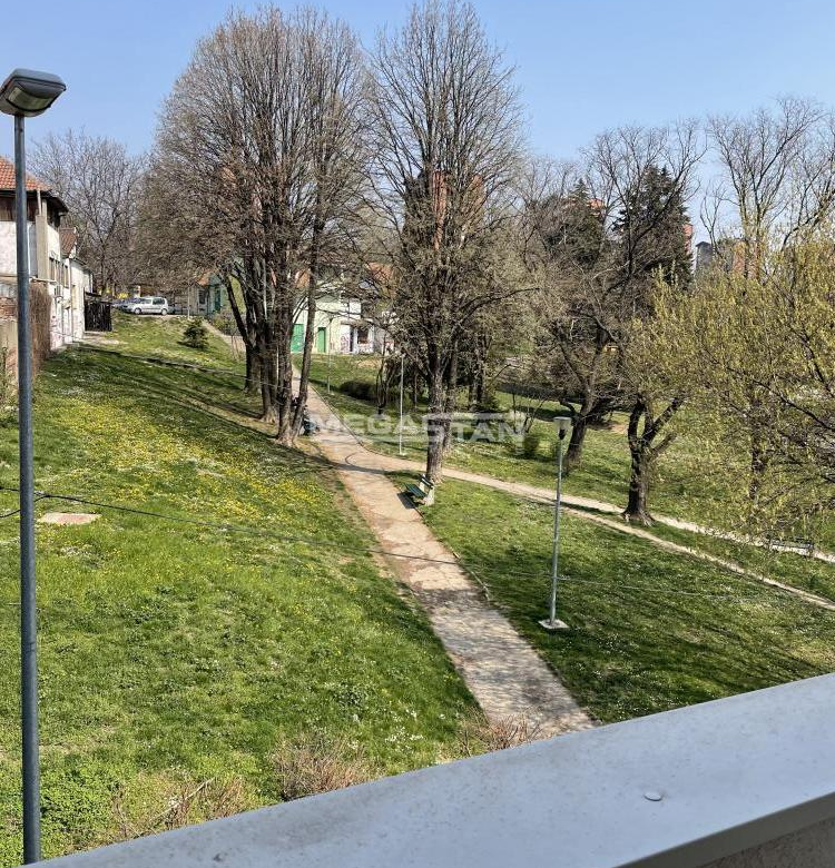 Stan Prodaja Beograd Cvetkova Pijaca 60 m2