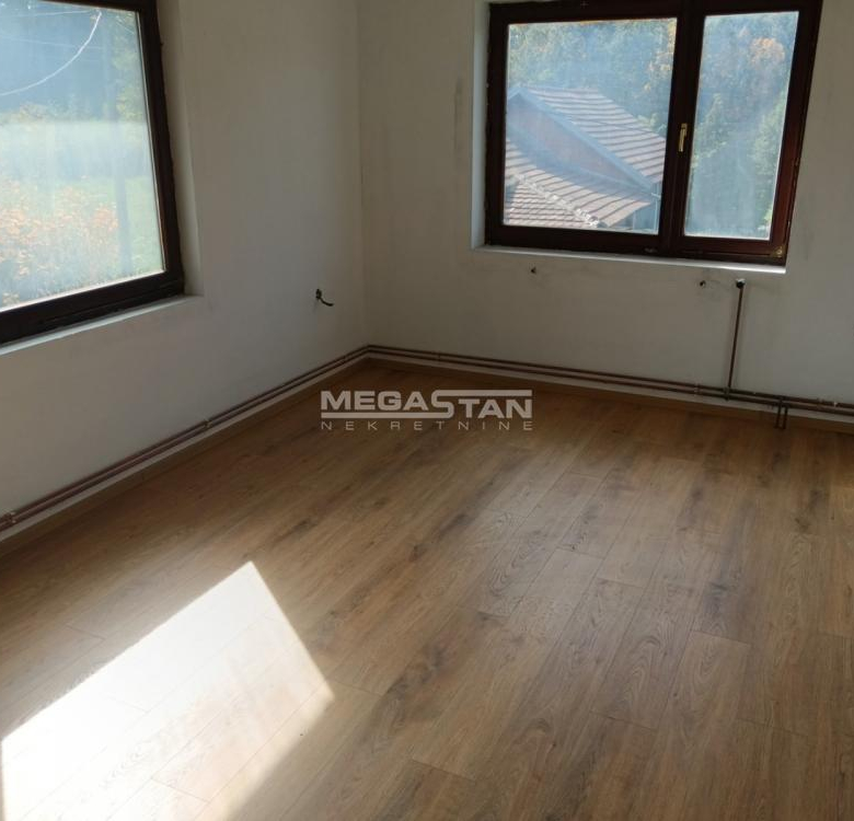 Kuća Prodaja Beograd Trbušnica 191 m2
