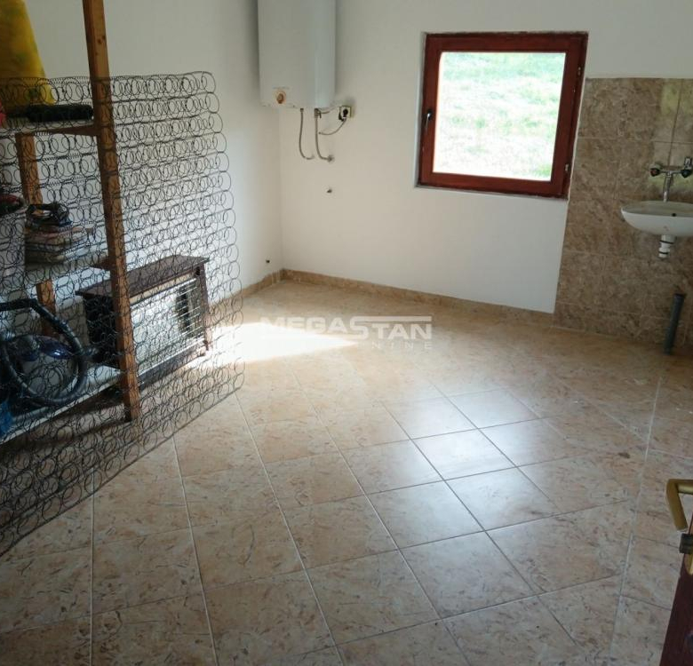 Kuća Prodaja Beograd Trbušnica 191 m2