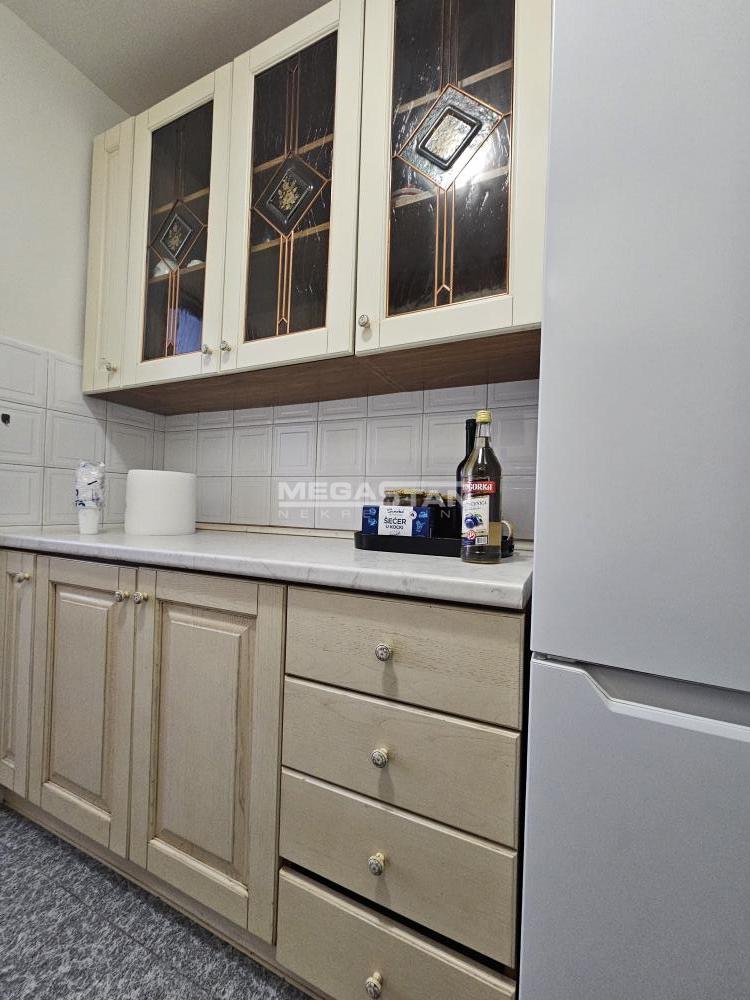 Stan Izdavanje Beograd Kalenić Pijaca 53 m2
