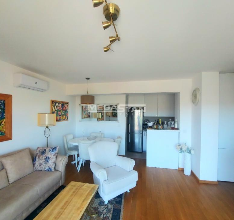 Stan Prodaja Beograd Dušanovac 75 m2