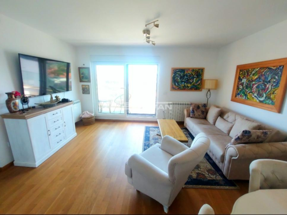 Stan Prodaja Beograd Dušanovac 75 m2