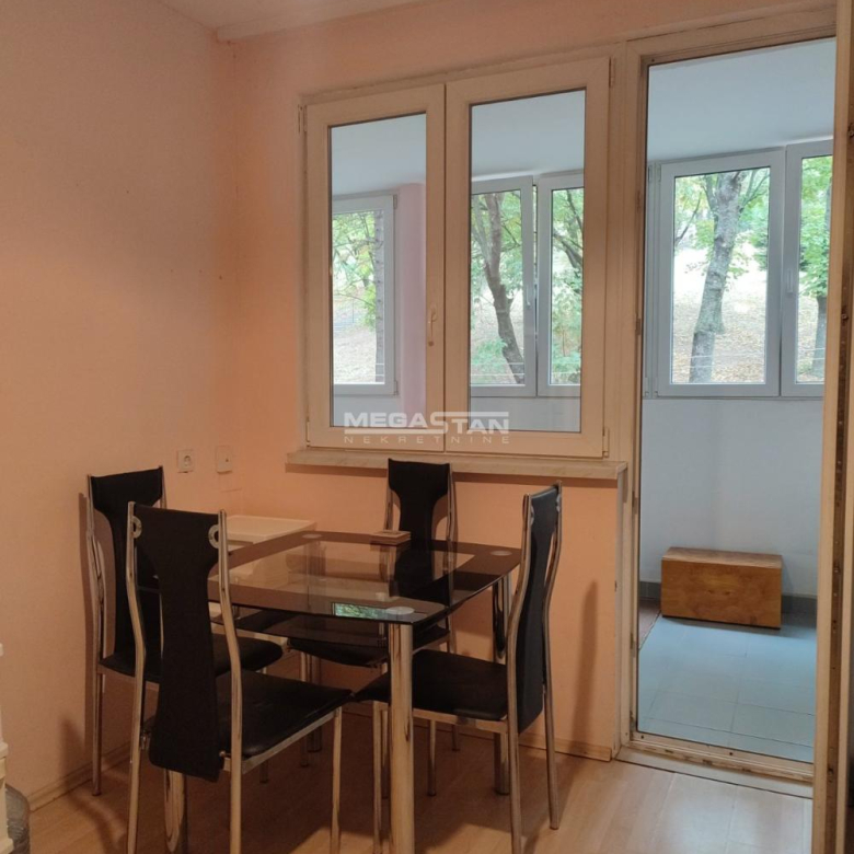 Stan Prodaja Beograd Karaburma 45 m2