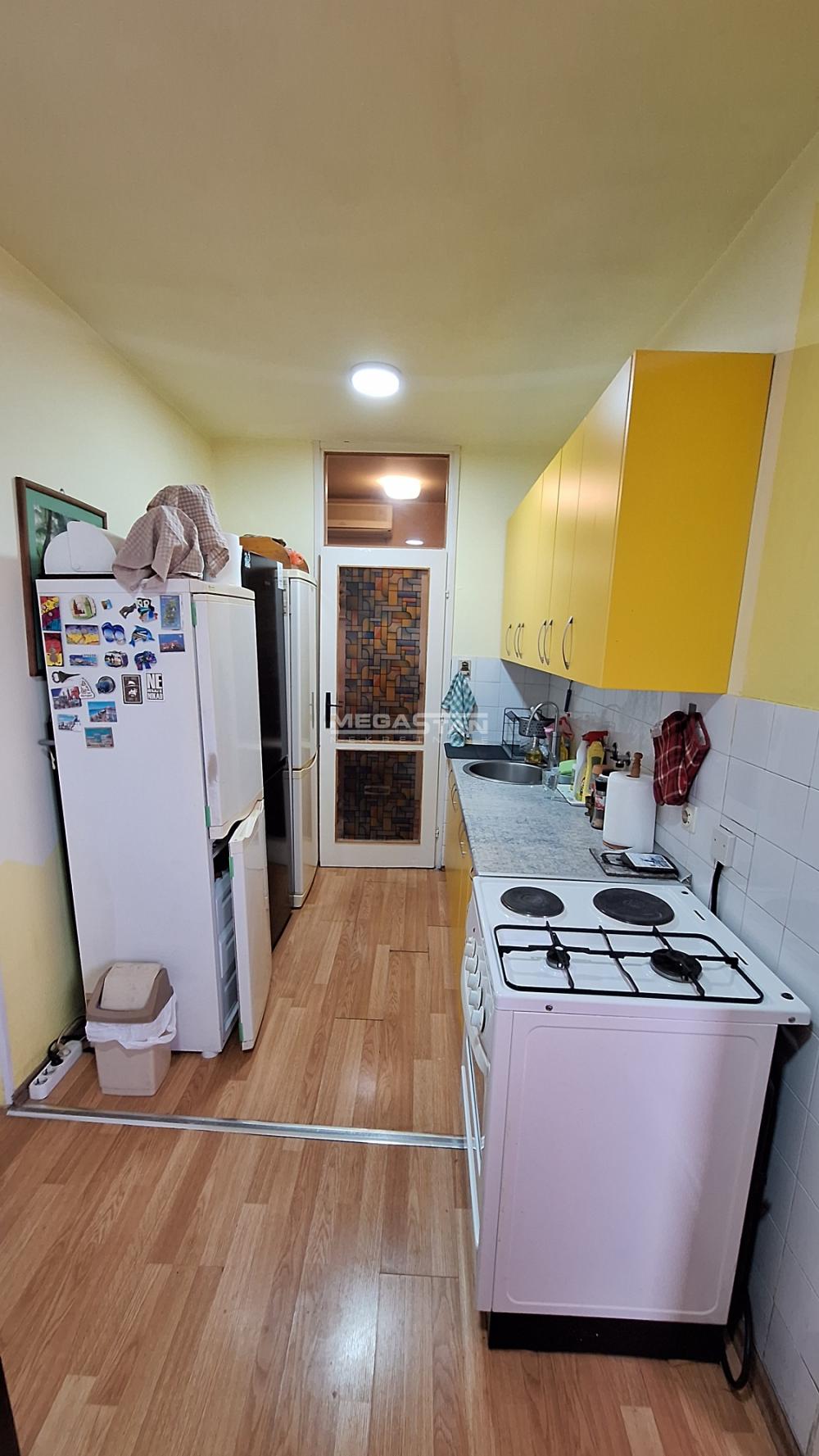 Stan Prodaja Beograd Blok 62 64 m2