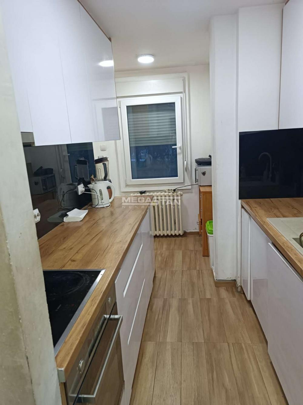 Stan Prodaja Beograd Blok 25 73 m2