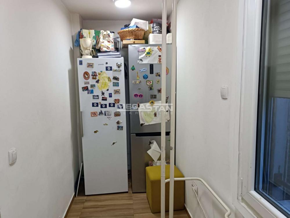 Stan Prodaja Beograd Blok 25 73 m2