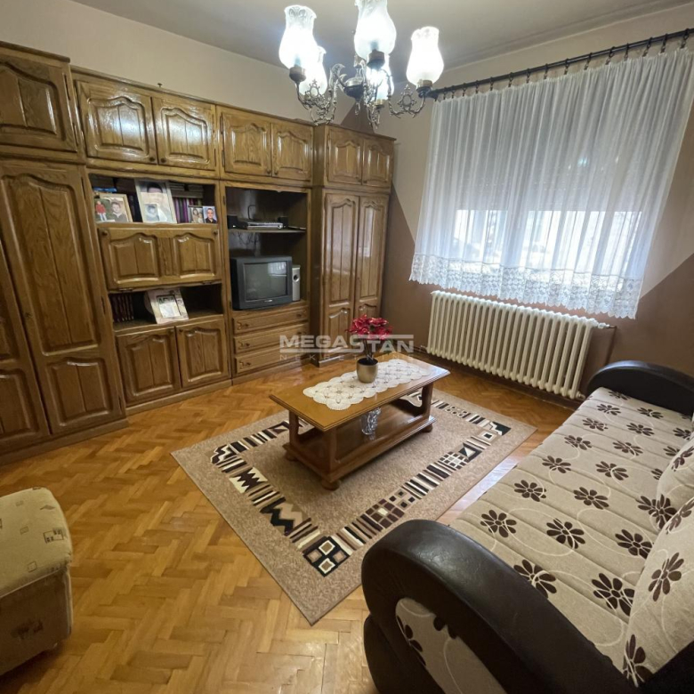 Kuća, centar, 363m2.