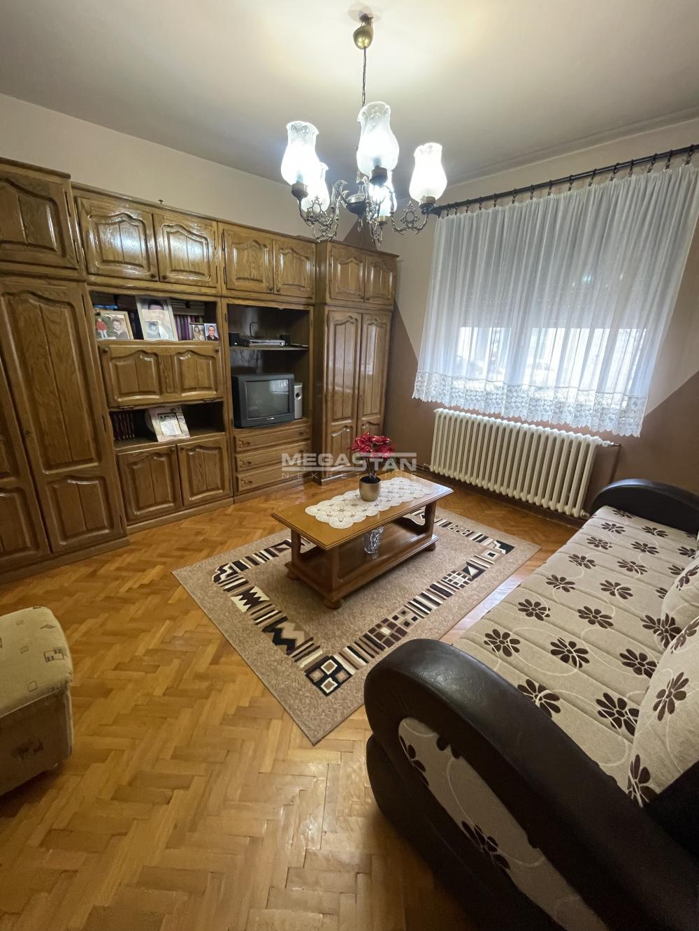 Kuća Prodaja Zrenjanin Kuća Prodaja Zrenjanin 363 m2
