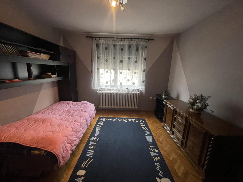 Kuća Prodaja Zrenjanin Kuća Prodaja Zrenjanin 363 m2
