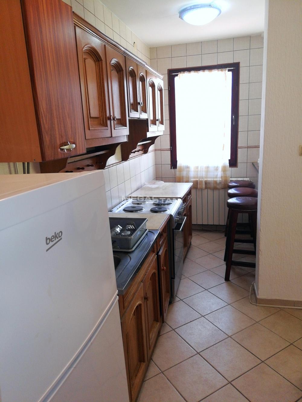 Stan Prodaja Beograd Stan Prodaja Beograd Centar (Zemun) 72 m2