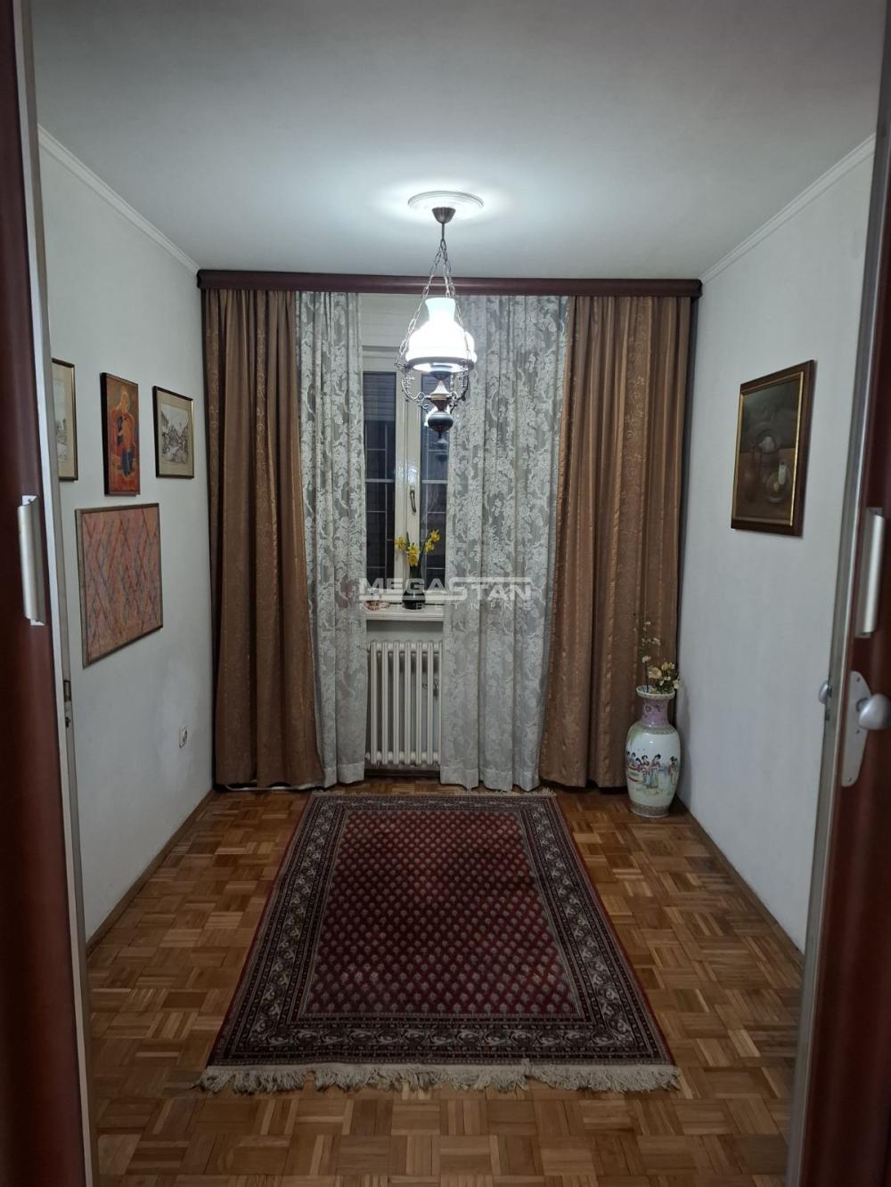 Stan Prodaja Beograd Karađorđev Park 73 m2