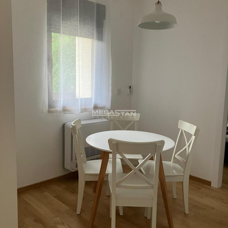 Stan Izdavanje Beograd Bulbulder 42 m2