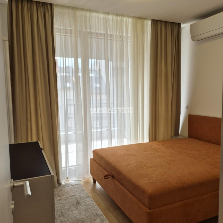 Stan Izdavanje Beograd Vukov Spomenik 58 m2