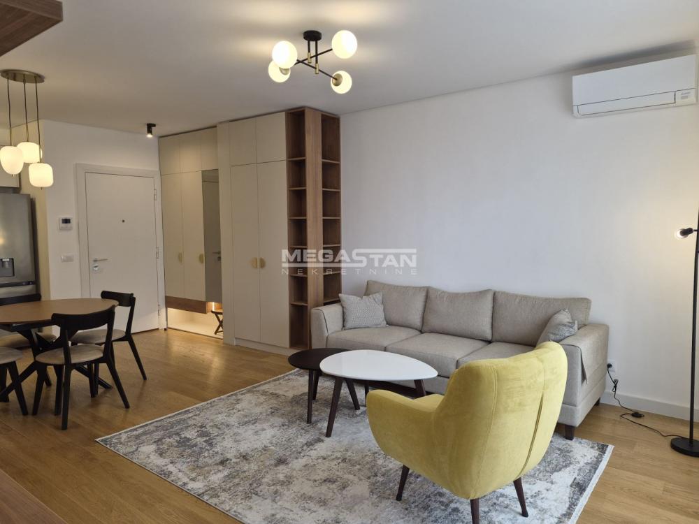 Stan Izdavanje Beograd Vukov Spomenik 58 m2