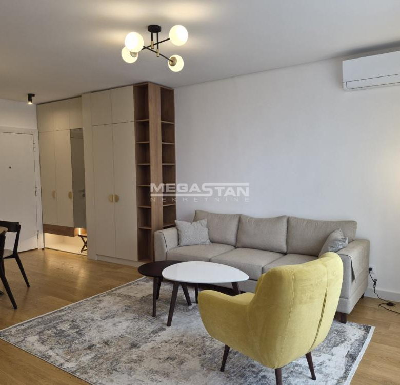 Stan Izdavanje Beograd Vukov Spomenik 58 m2