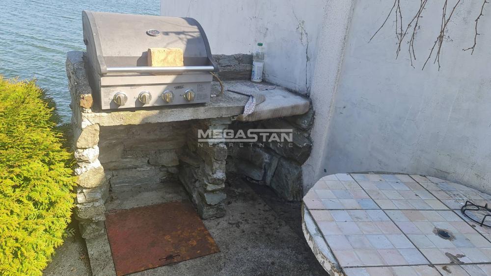 Kuća Prodaja Veliko Gradište  90 m2