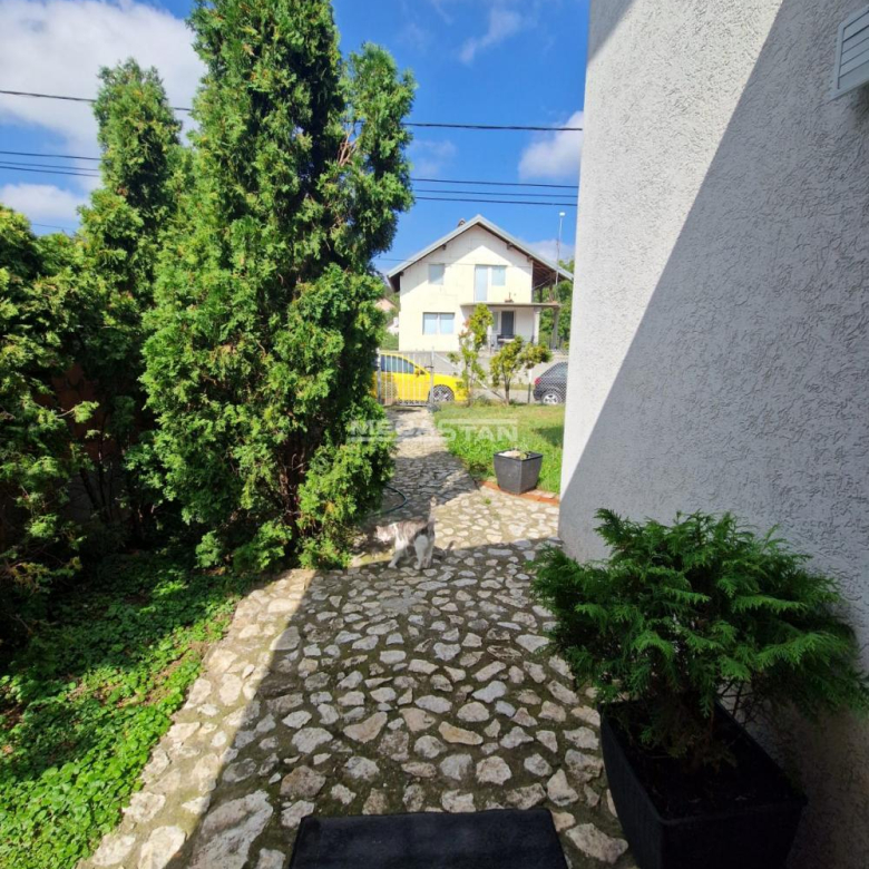 Kuća Prodaja Smederevo  178 m2