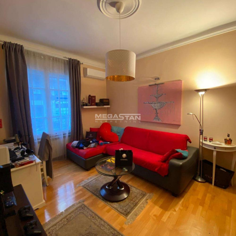Stan Izdavanje Beograd Hram Svetog Save 32 m2