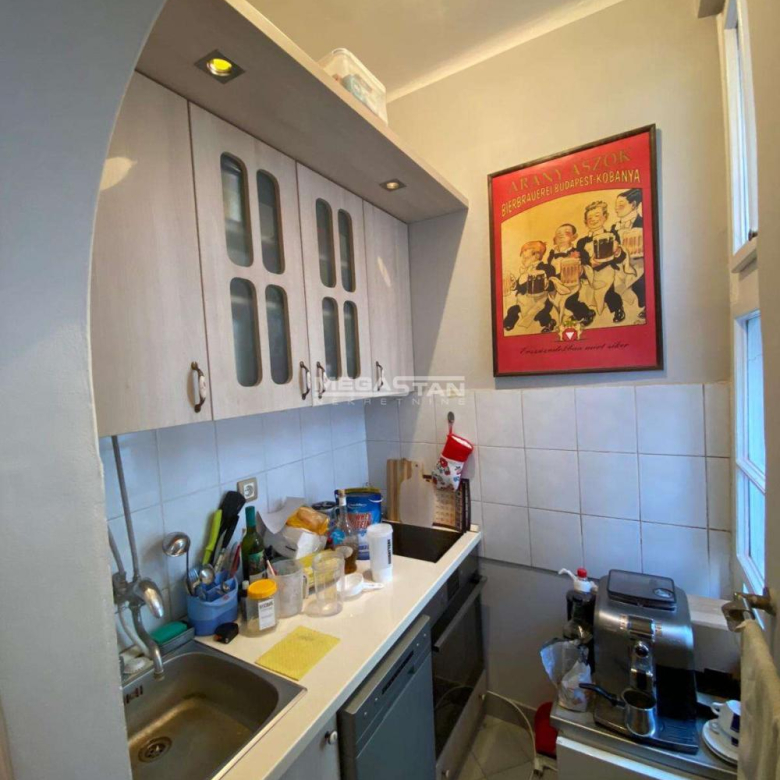 Stan Izdavanje Beograd Hram Svetog Save 32 m2