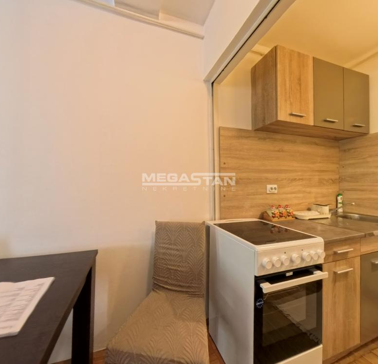Stan Prodaja Beograd Banovo Brdo 30 m2