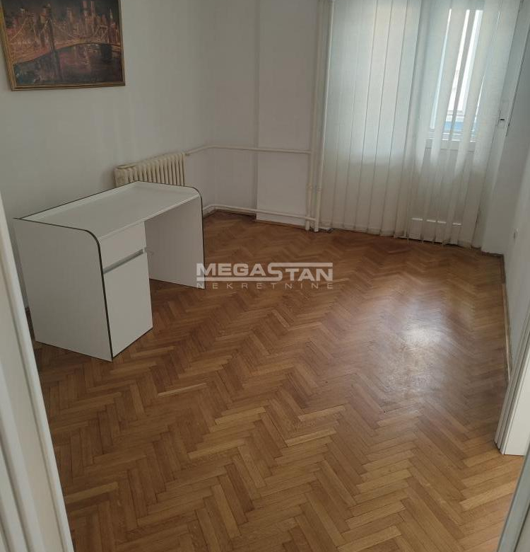 Lokal Izdavanje Beograd Topličin Venac 54 m2