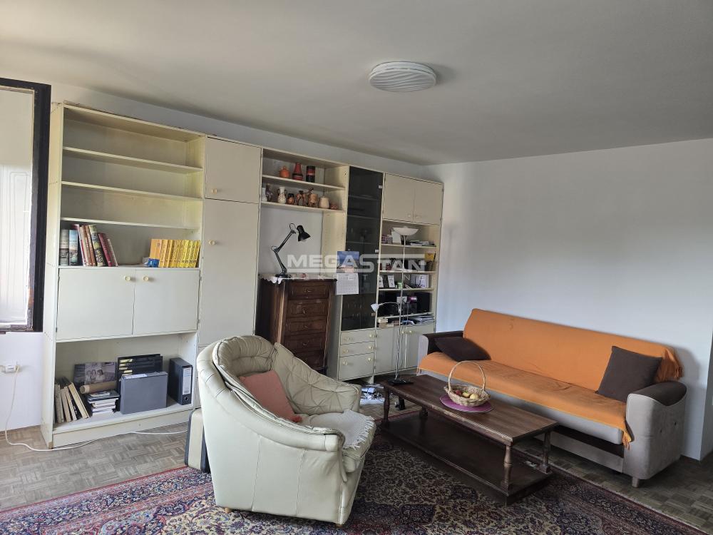 Stan Prodaja Beograd Stan Prodaja Beograd Julino Brdo 84 m2