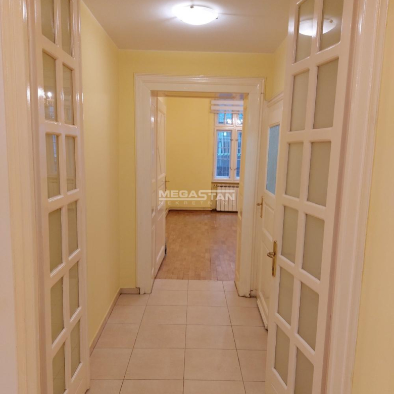 Stan Izdavanje Beograd Terazije 70 m2