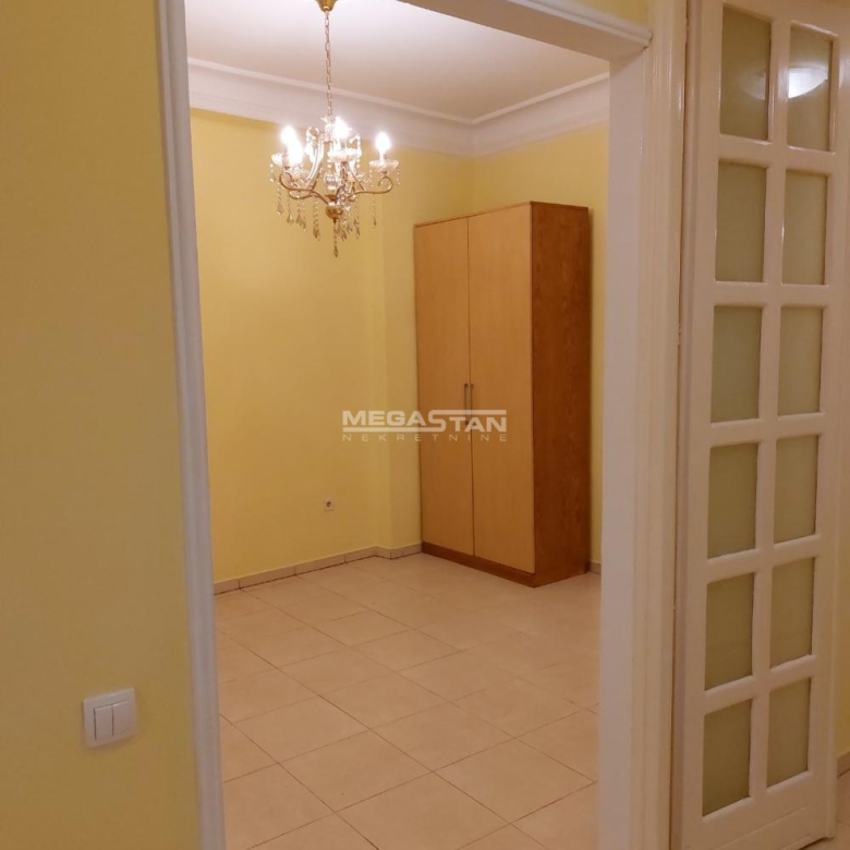 Stan Izdavanje Beograd Terazije 70 m2