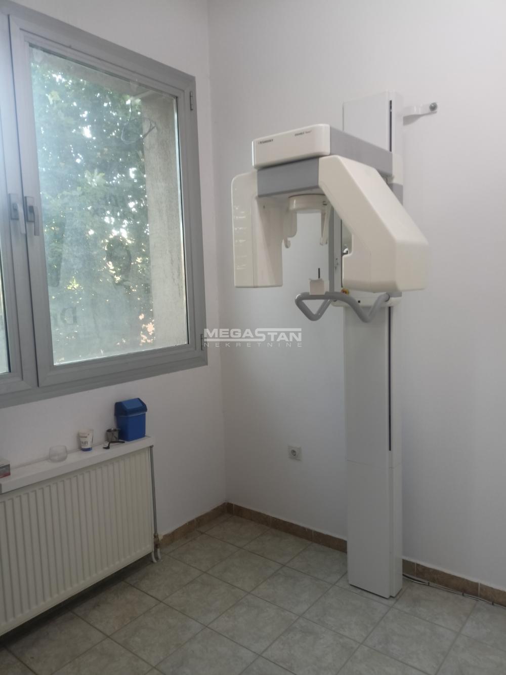 Lokal Prodaja Stara Pazova  28 m2