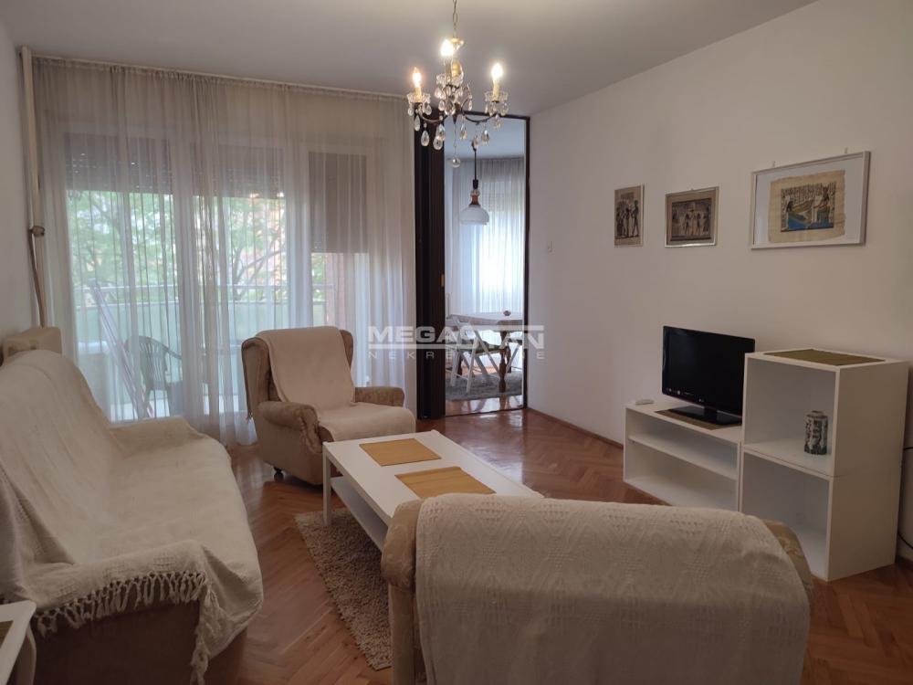 Stan Izdavanje Beograd Kalenić Pijaca 63 m2