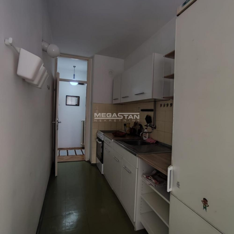 Stan Izdavanje Beograd Kalenić Pijaca 63 m2