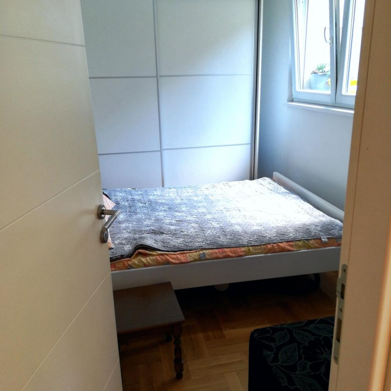Bez ulaganja, kompletno namešten