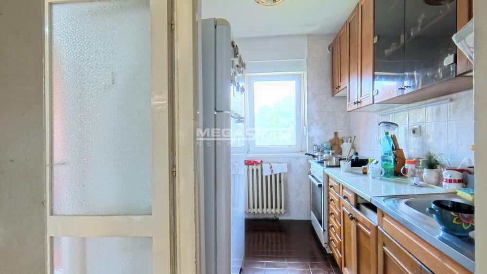 Lep, dvostran, 78m2