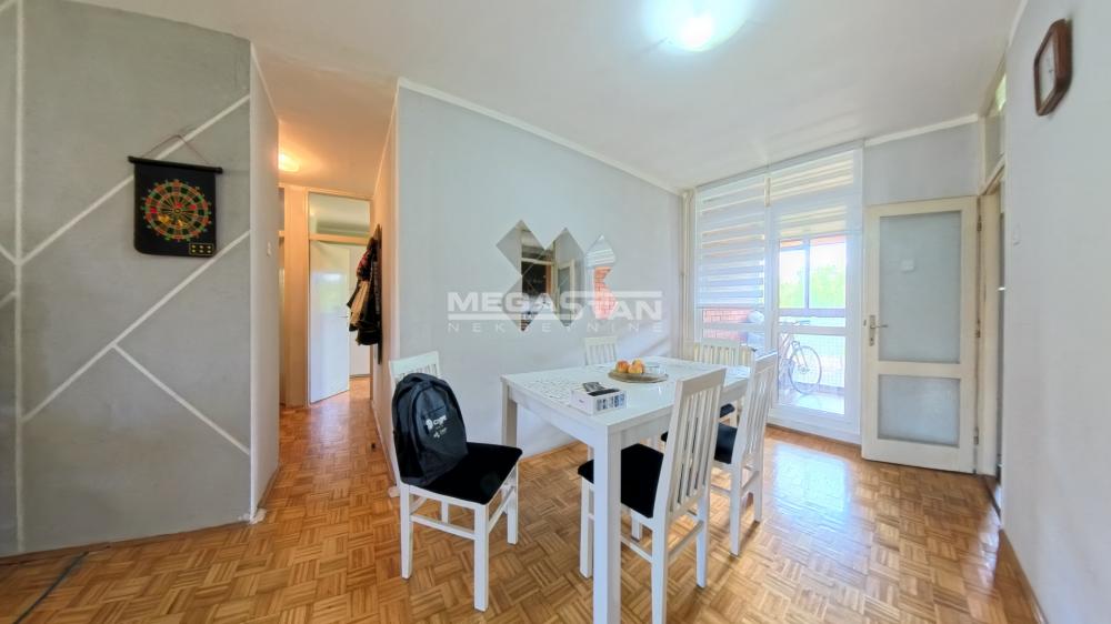 Lep, dvostran, 78m2