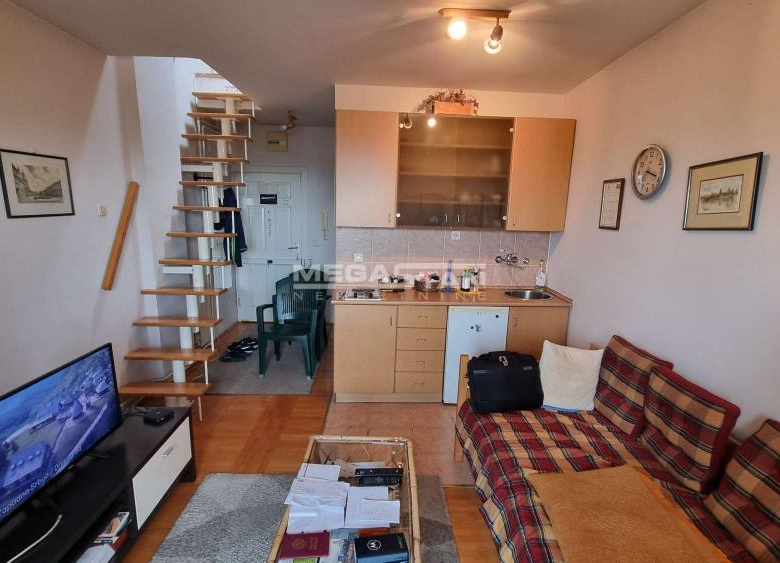 Stan Prodaja Beograd Banovo Brdo 38 m2
