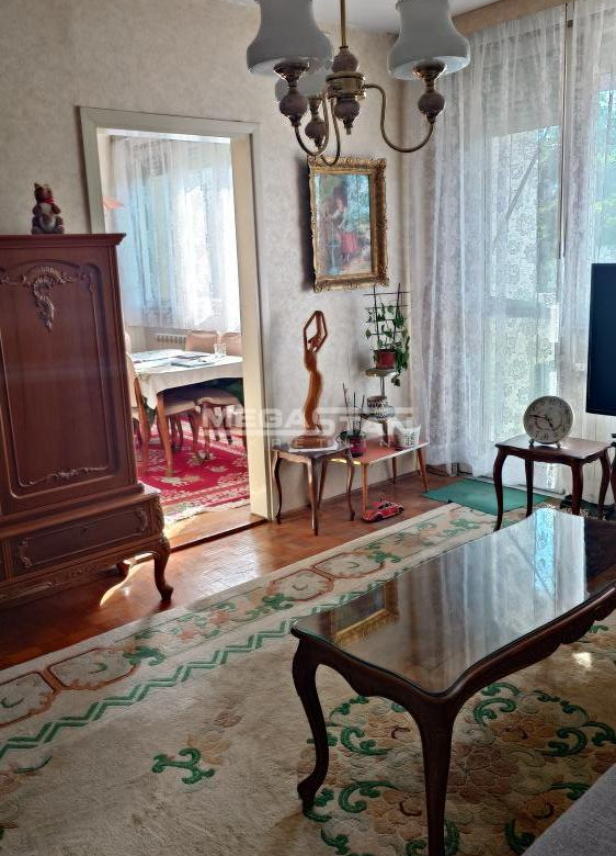 Stan Prodaja Beograd Blok 28 93 m2