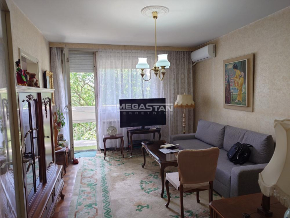 Stan Prodaja Beograd Blok 28 93 m2