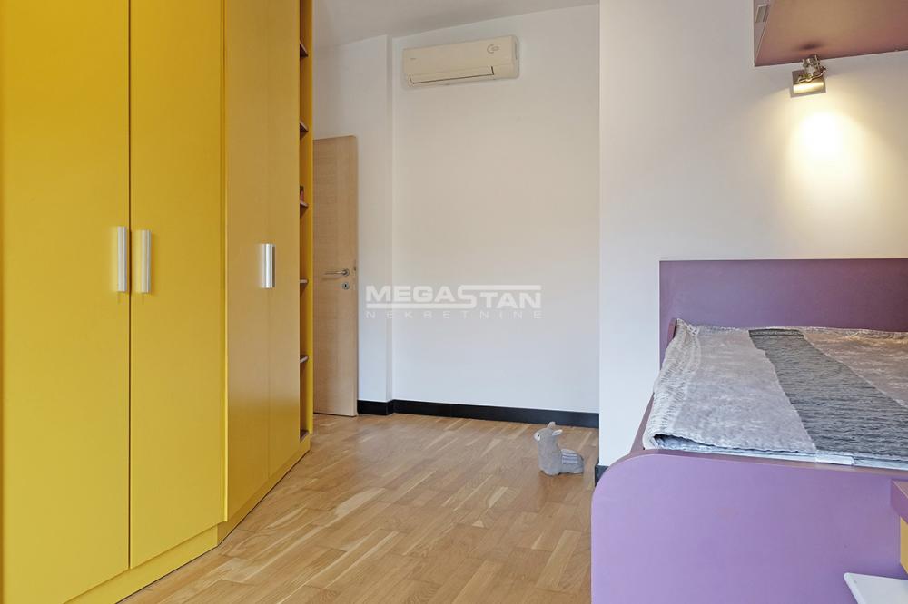 Stan Prodaja Beograd Stan Prodaja Beograd Hram Svetog Save 130 m2