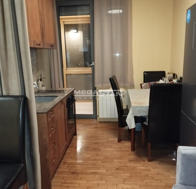 Stan Prodaja Beograd Gradska Bolnica 109 m2