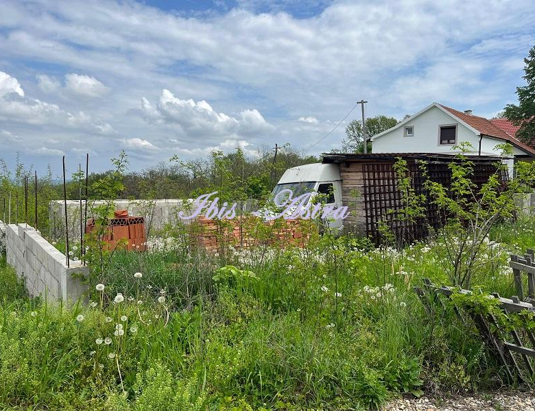 Babe, plac do glavnog puta sa gradjevinskom dozvolom ID#1199463